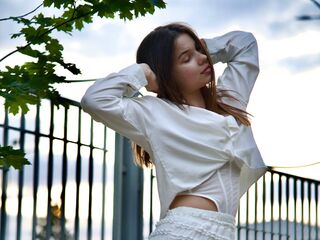 naughty webcamgirl GraceHeitger