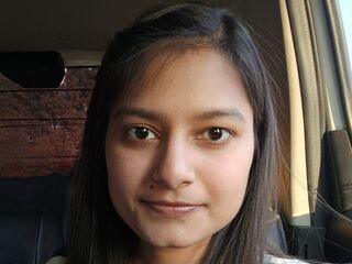 hot cam girl fingering GretaCyrus