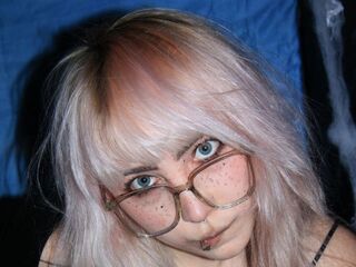 masturbating webcam girl GrettaLuna