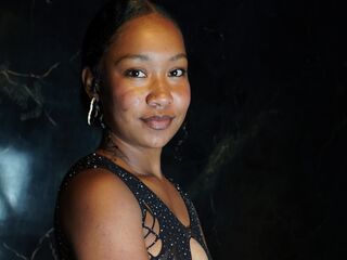 chatrubate cam girl HannahLabel