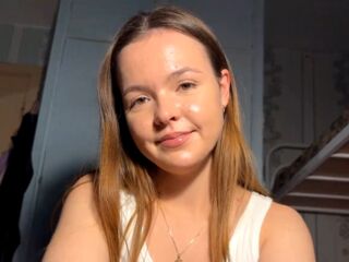 naughty cam girl masturbating HollyCathrin