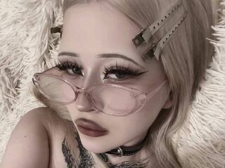 hot cam girl masturbating with vibrator IraidaFairleigh