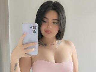 naked camgirl gallery IsabellaMonn