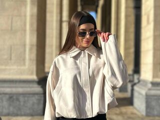 jasmin webcam girl IsoldeRavencrest