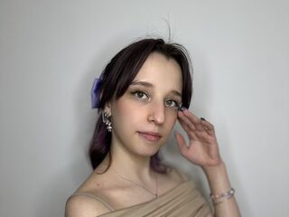 free webcam chat IvyLewis