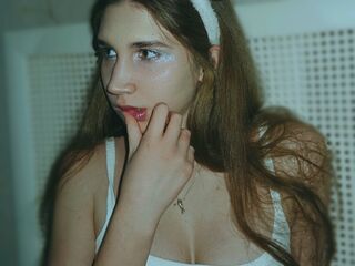 naughty camgirl fingering shaved pussy JaneGeorjane