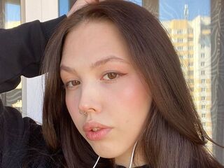 naughty camgirl masturbating JanettLemoyne