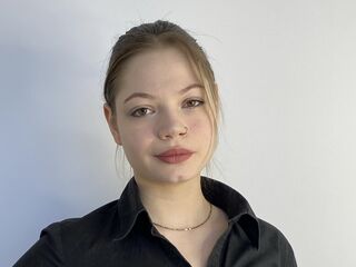 teaser web cam JanuaryBuswell