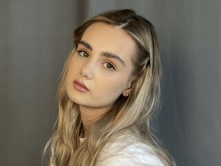 online chat JewellTrojecki