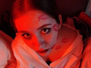 adult livecam JuneGutierrez