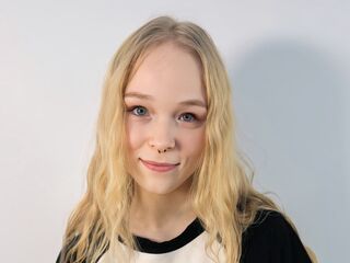 adult web cam chat room KamiMellema