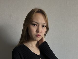 streaming live webcam KatrinaMogle