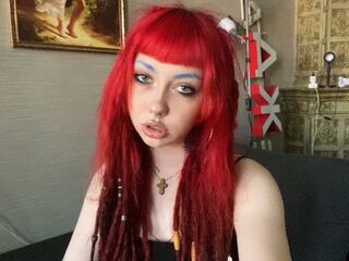 naked girl with webcam masturbating with sextoy KiaraSi
