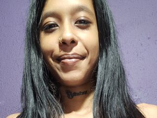 naked camgirl picture KiaraSing