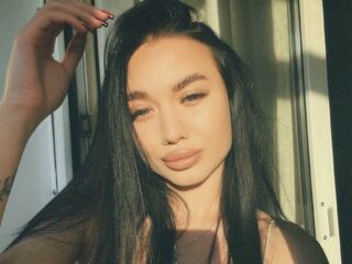 naughty camgirl masturbating with dildo KimikoBardach