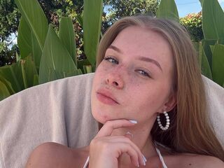 camgirl LashandaWeider