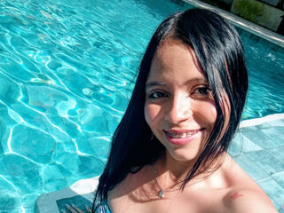 cam girl masturbating with sextoy LauraVelle