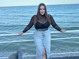 beautiful webcam girl LeillaTvin