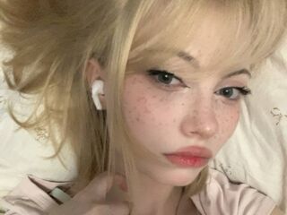 girl webcam show LeonardaZeeman