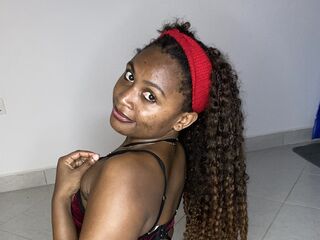 camgirl masturbating with sextoy LizzyClem