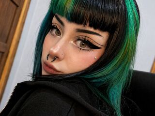 hot naked camgirl LolaGraves