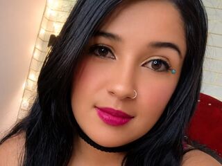 free live cam LuxyMia