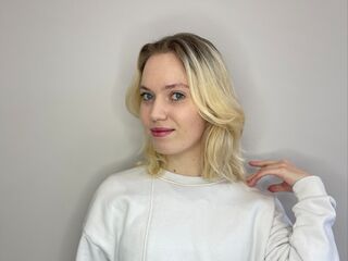 live cam girl pic LynGoodhart