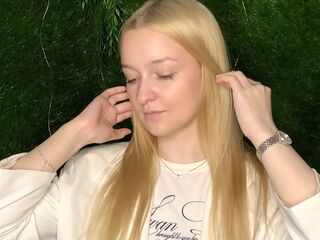 naked webcam girl MadalineStehlik