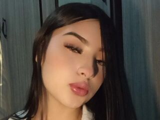 girl camsex MadelynFabbro