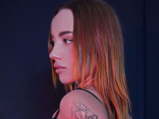 girl chat room MagicalYana