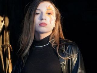 camgirl masturbating with dildo MerlynHepburn