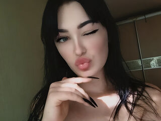 masturbating cam girl MillyDerty