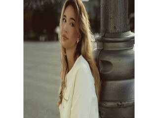 jasmin camgirl MiraStarlet