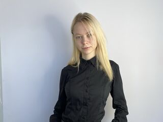 naked camgirl PhyllisBrancato