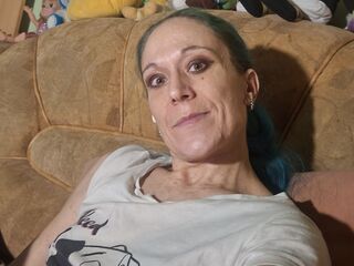 naked webcamgirl RamonikaAlice