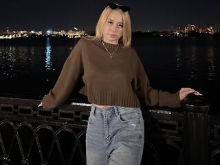 hot cam show ReginaMirage