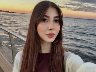 hot webcam slut SadeLazcano