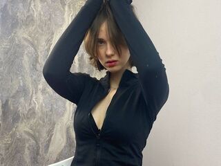 live striptease SandraSmIIth