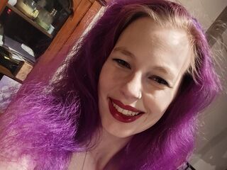 fingering cam girl SarahSmithfire