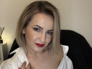 hot webcamslut SellenaMiller