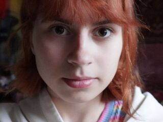 camgirl masturbating SerafinaGoettl