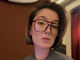 free live webcam chat SheilaSweezer