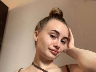 sexy webcam SofiyaWite