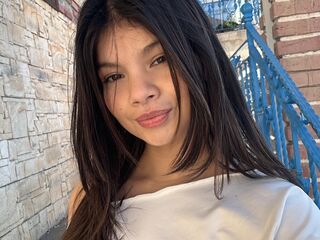 jasmin webcam model SolHill