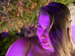 erotic cam TarahZullo