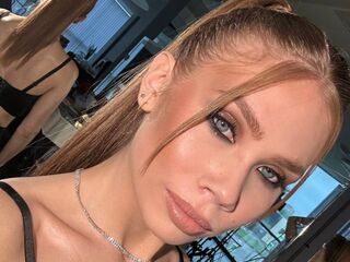 livecam chat TawnyaCarwell