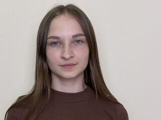 camgirl masturbating with sextoy TeresaWildness