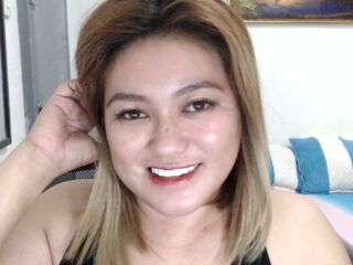 live webcam performer VaniaManriquez