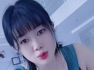 cam girl chat YueXiaoyue